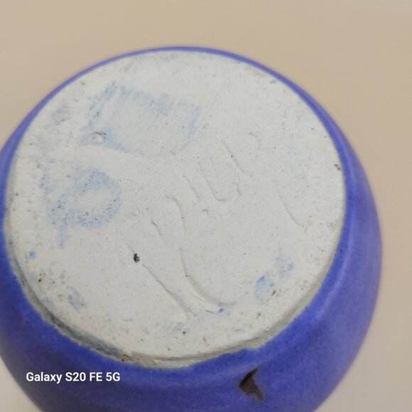 Studio Pottery Face Vase Pot Vessel Smiling Face Hand Made Egg Separator - Picture 9 of 11